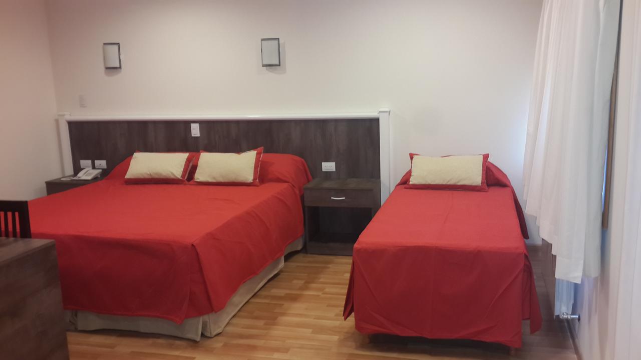 Hotel Cueva De Las Manos Перито Морено Екстериор снимка